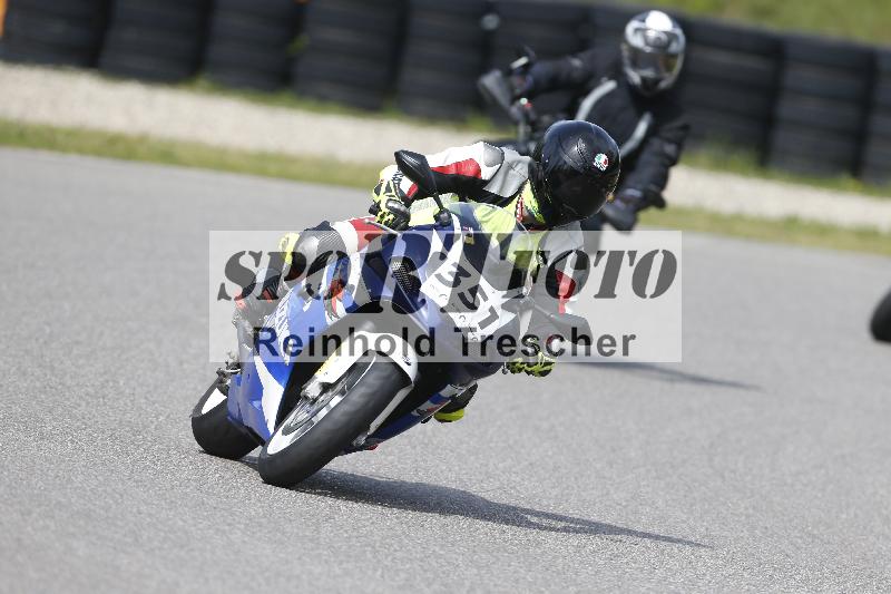 /Archiv-2024/17 01.05.2024 Speer Racing ADR/Schnuppertraining